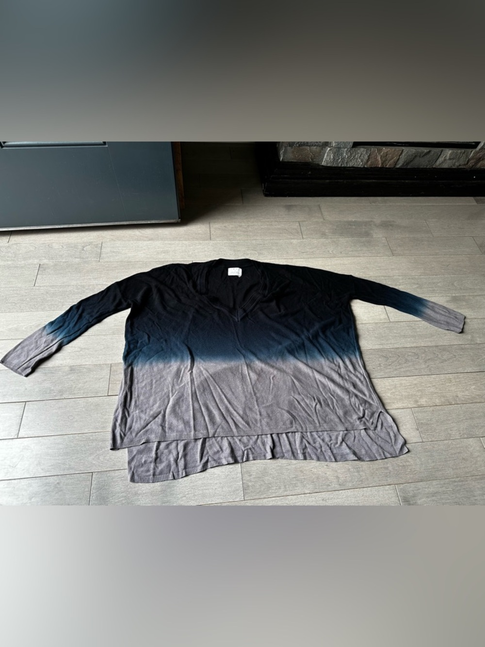 Pins and Needles Anthropologie Ombre V-Neck Tunic Sweater Women Small Oversized